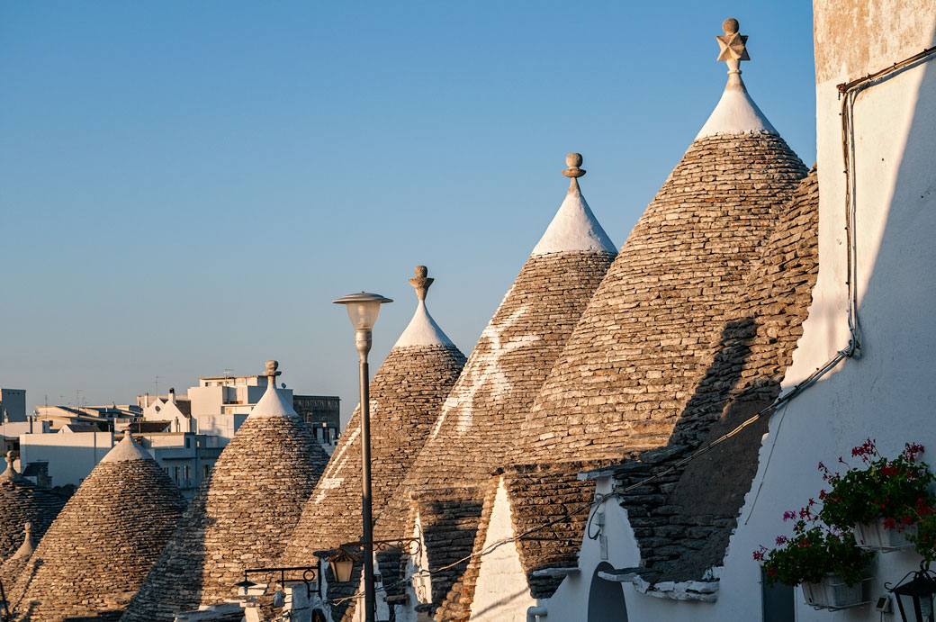 Toits coniques des trulli d'Alberobello